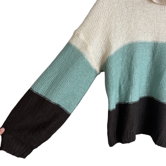 POL Color block Oversized Cowl Neck Sweater Cozy Knit Pullover Size Small - Picture 4 of 8